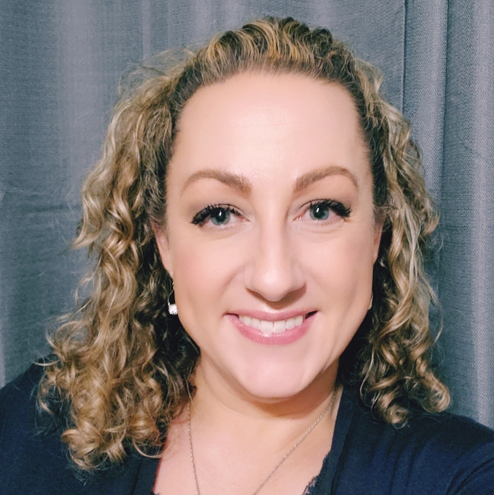 Meet your Posher, Lyndsi